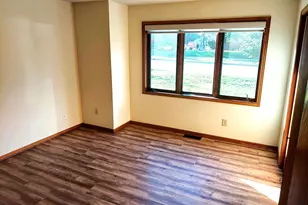 116 Rockford Ave E, Delano, MN 55328 - Photo 5