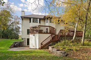 230 Plainview Dr, River Falls, WI 54022 - Photo 39