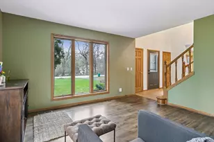 230 Plainview Dr, River Falls, WI 54022 - Photo 9