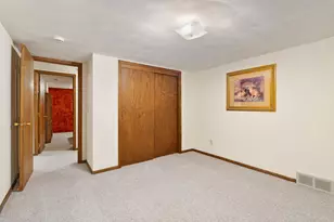 520 Young Dr, Owatonna, MN 55060 - Photo 25