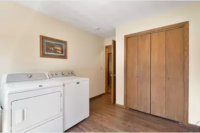 520 Young Drive, Owatonna, MN 55060 - Photo 13