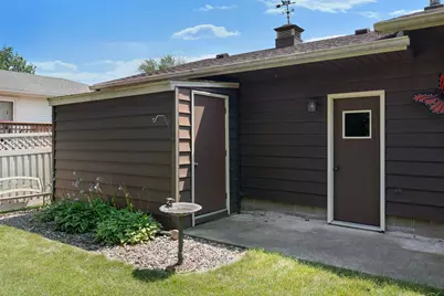 520 Young Drive, Owatonna, MN 55060 - Photo 31