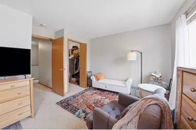 7857 Hemingway Avenue S, Cottage Grove, MN 55016 - Photo 11