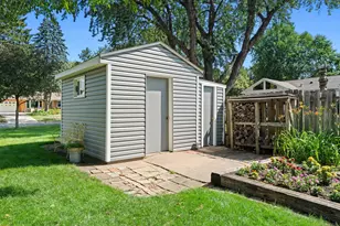 2750 Oxford St N, Roseville, MN 55113 - Photo 49