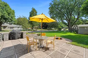 2750 Oxford St N, Roseville, MN 55113 - Photo 45