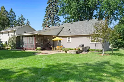 2750 Oxford Street N, Roseville, MN 55113 - Photo 41