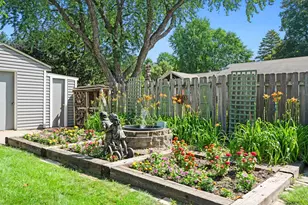 2750 Oxford St N, Roseville, MN 55113 - Photo 51