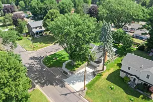 2750 Oxford St N, Roseville, MN 55113 - Photo 59