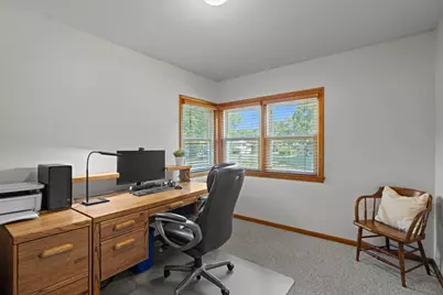2750 Oxford Street N, Roseville, MN 55113 - Photo 25