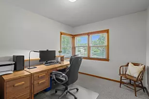 2750 Oxford St N, Roseville, MN 55113 - Photo 25
