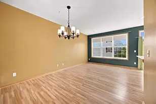 560 Huset Parkway NE, Columbia Heights, MN 55421 - Photo 9