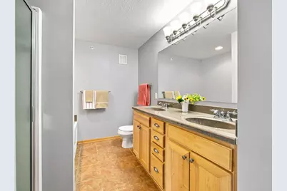 560 Huset Parkway NE, Columbia Heights, MN 55421 - Photo 23