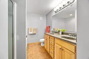 560 Huset Parkway NE, Columbia Heights, MN 55421 - Photo 23