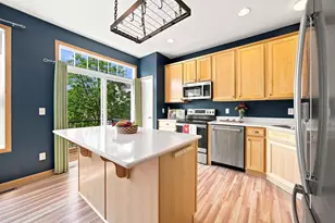 560 Huset Parkway NE, Columbia Heights, MN 55421 - Photo 15