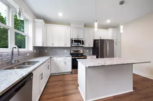 4114 Fremont Ave N, Minneapolis, MN 55412 - Photo 9