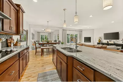558 Panorama Circle NW, Rochester, MN 55901 - Photo 9