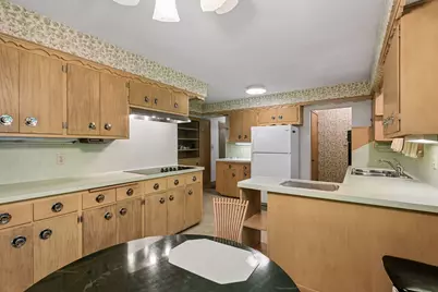 1937 Westwood Circle, Roseville, MN 55113 - Photo 9