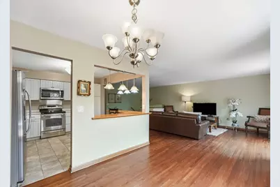 4636 Heritage Hills Drive, Bloomington, MN 55437 - Photo 15