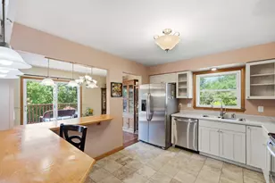 4636 Heritage Hills Dr, Bloomington, MN 55437 - Photo 17