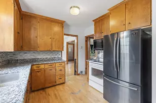 104 Spring St, Kenyon, MN 55946 - Photo 7