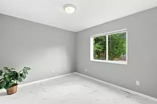 2622 Dupont Ave N, Minneapolis, MN 55411 - Photo 17