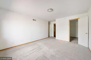 11240 Providence Ln, Eden Prairie, MN 55344 - Photo 17