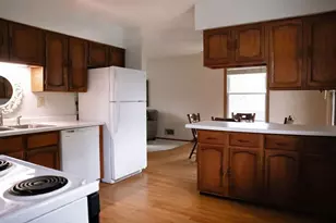 9526 Quaker Ln N, Maple Grove, MN 55369 - Photo 5