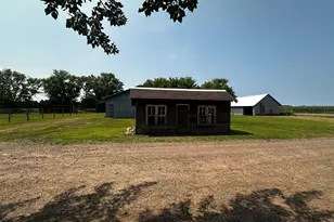 12737 375th St, North Branch, MN 55056 - Photo 31