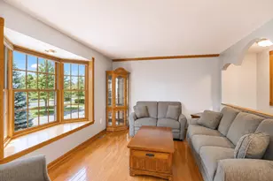 715 36th St SW, Rochester, MN 55902 - Photo 11