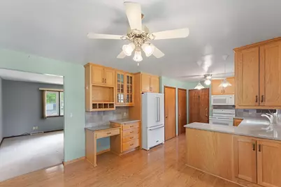8053 Cloman Avenue, Inver Grove Heights, MN 55076 - Photo 3