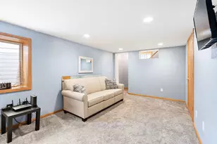 1405 9th Ave NW, Austin, MN 55912 - Photo 15