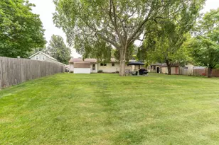 1219 N Lake St, Fergus Falls, MN 56537 - Photo 7