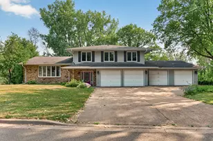 31050 Irene Ave, Lindstrom, MN 55045 - Photo 1