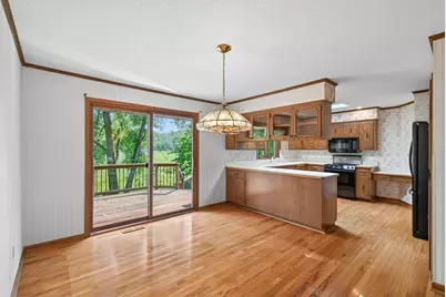 31050 Irene Avenue, Lindstrom, MN 55045 - Photo 9