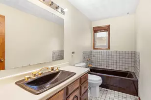 1429 Rice Lk St, Owatonna, MN 55060 - Photo 15