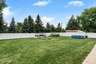 1429 Rice Lk St, Owatonna, MN 55060 - Photo 33