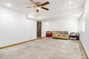 1429 Rice Lk St, Owatonna, MN 55060 - Photo 21