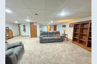 702 S Saratoga Street, Marshall, MN 56258 - Photo 19