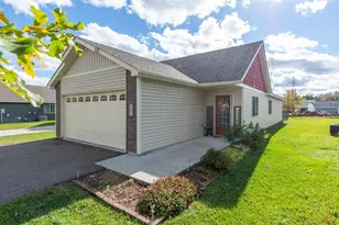 842 Holton Ave, Brainerd, MN 56401 - Photo 1