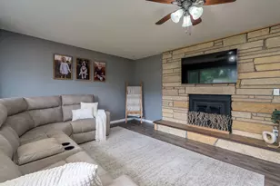 716 W River St, Waterville, MN 56096 - Photo 7