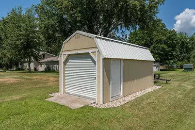 716 W River Street, Waterville, MN 56096 - Photo 45