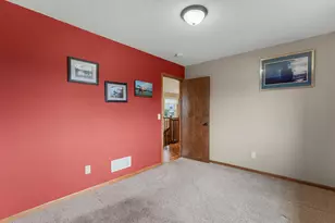 1026 Roosevelt St S, Cambridge, MN 55008 - Photo 19