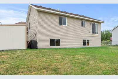 1026 Roosevelt Street S, Cambridge, MN 55008 - Photo 53