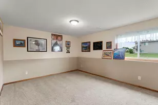 1026 Roosevelt St S, Cambridge, MN 55008 - Photo 25