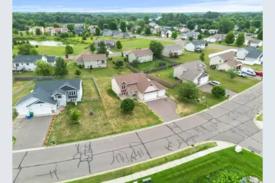 1026 Roosevelt Street S, Cambridge, MN 55008 - Photo 5