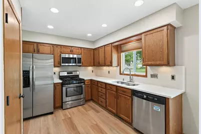 1520 Independence Avenue, Chaska, MN 55318 - Photo 7