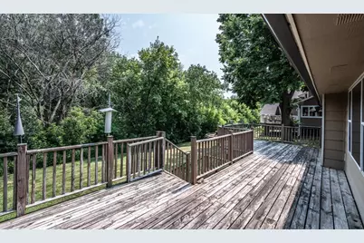17028 Glenwood Avenue, Lakeville, MN 55044 - Photo 5