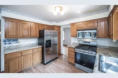 17028 Glenwood Avenue, Lakeville, MN 55044 - Photo 17