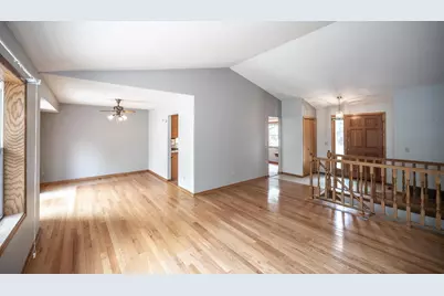 17028 Glenwood Avenue, Lakeville, MN 55044 - Photo 13