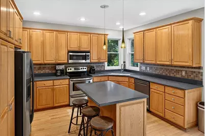 507 Dorland Road S, Maplewood, MN 55119 - Photo 11